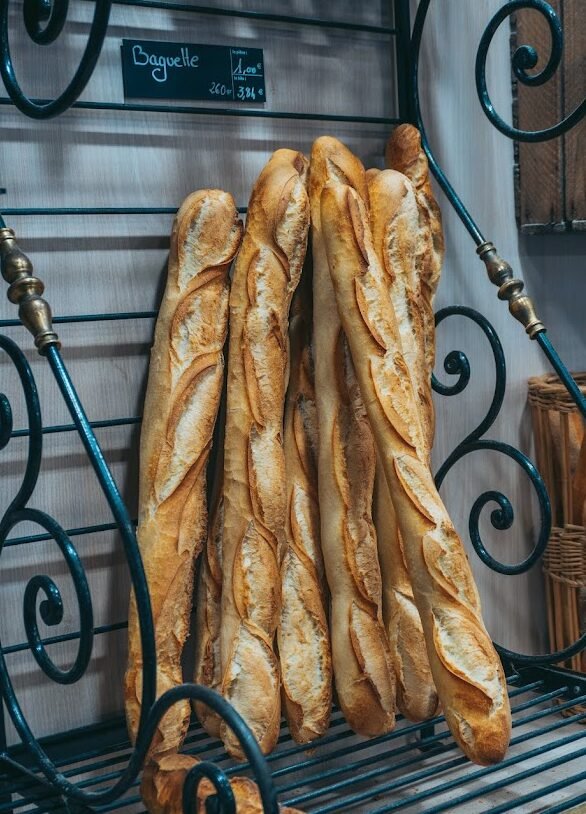 Baguettes artisanales croustillantes de L’Univers du Blé, boulangerie à Chilly-Mazarin